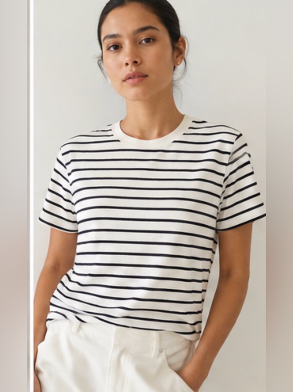 Striped Crewneck Tee in Black & White